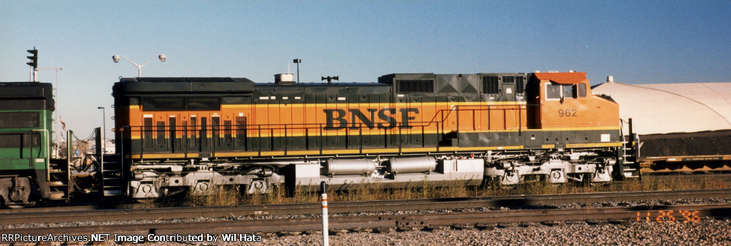 BNSF C44-9W 962
